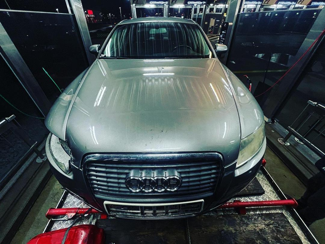 Veškeré náhradní díly Audi A6 C6 4F sedan 2006 BRF GYX LY7Q