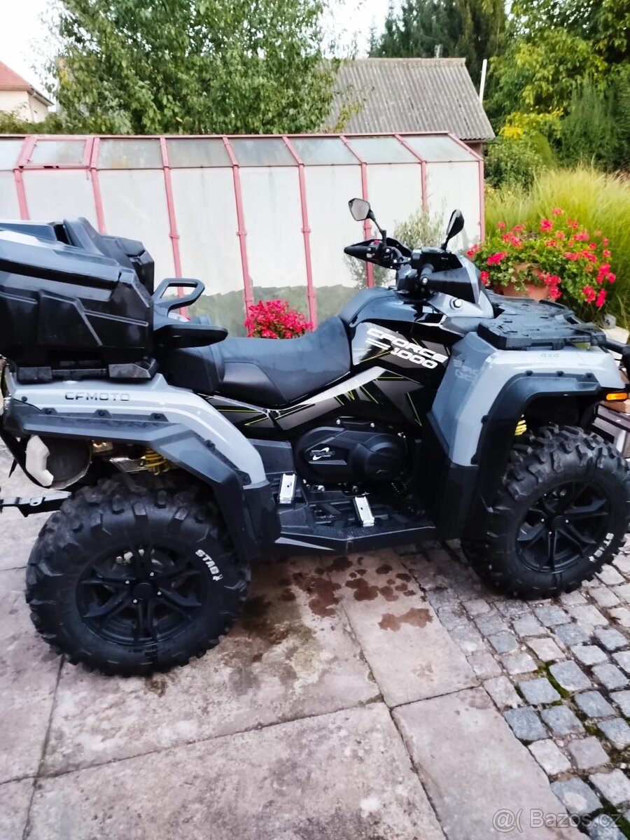 Cf moto gladiator x1000