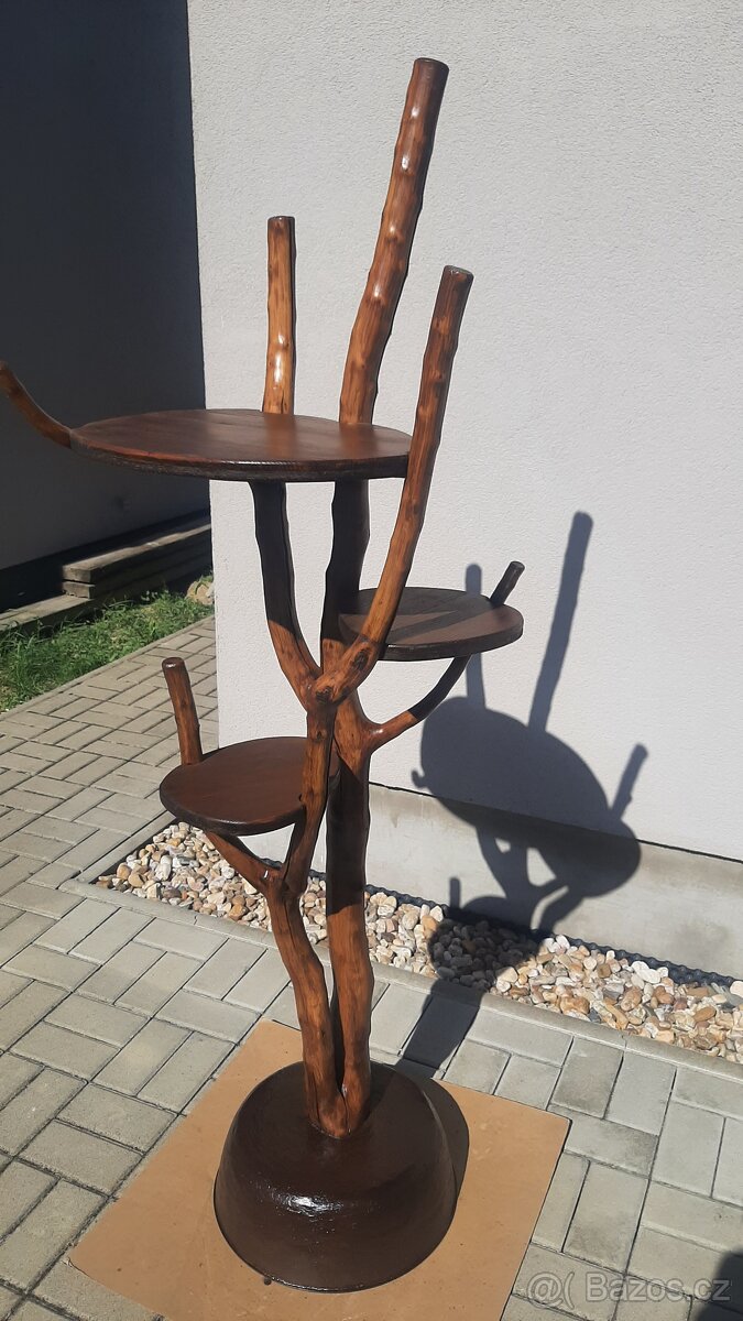 Kocici pozorovatelna - strom/skrabadlo pro kocky