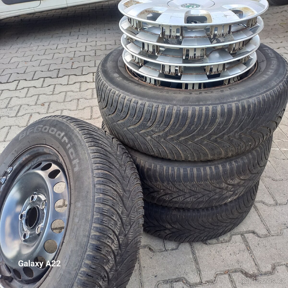 ZIMNÍ PNEU 195/65/15 Škoda Octavia