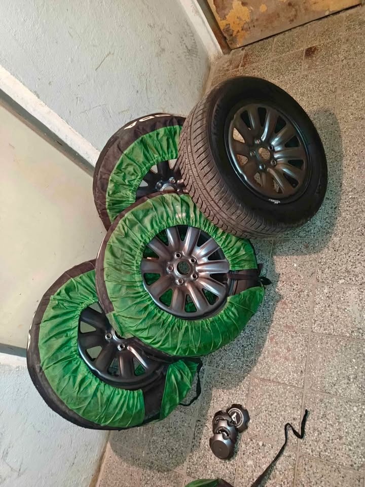zimní kola 5x112 r16 s pneu 215/60/16