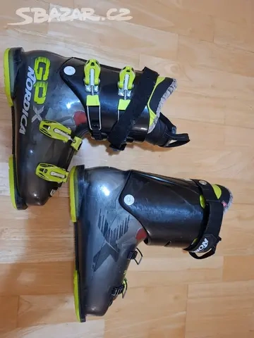 Lyžařské boty 26 cm