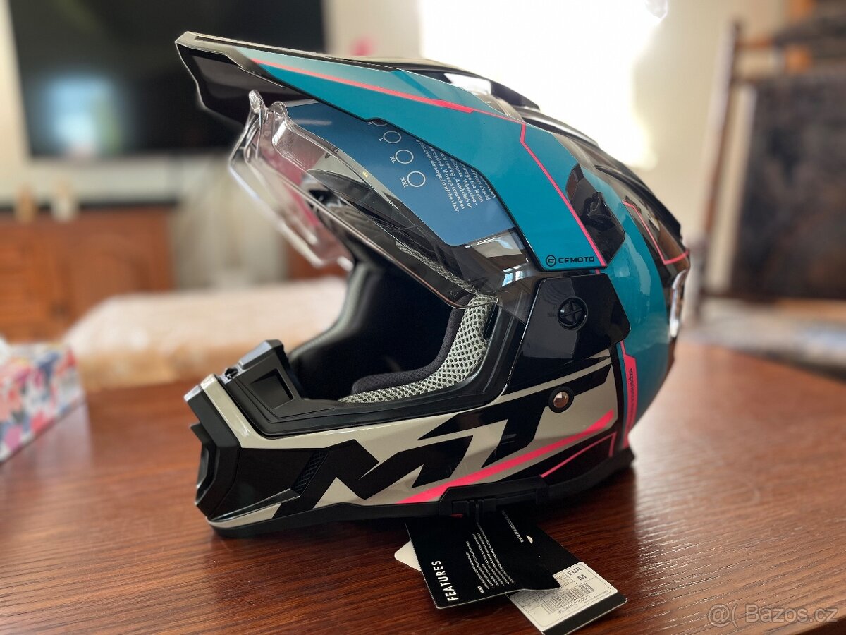 Enduro helma