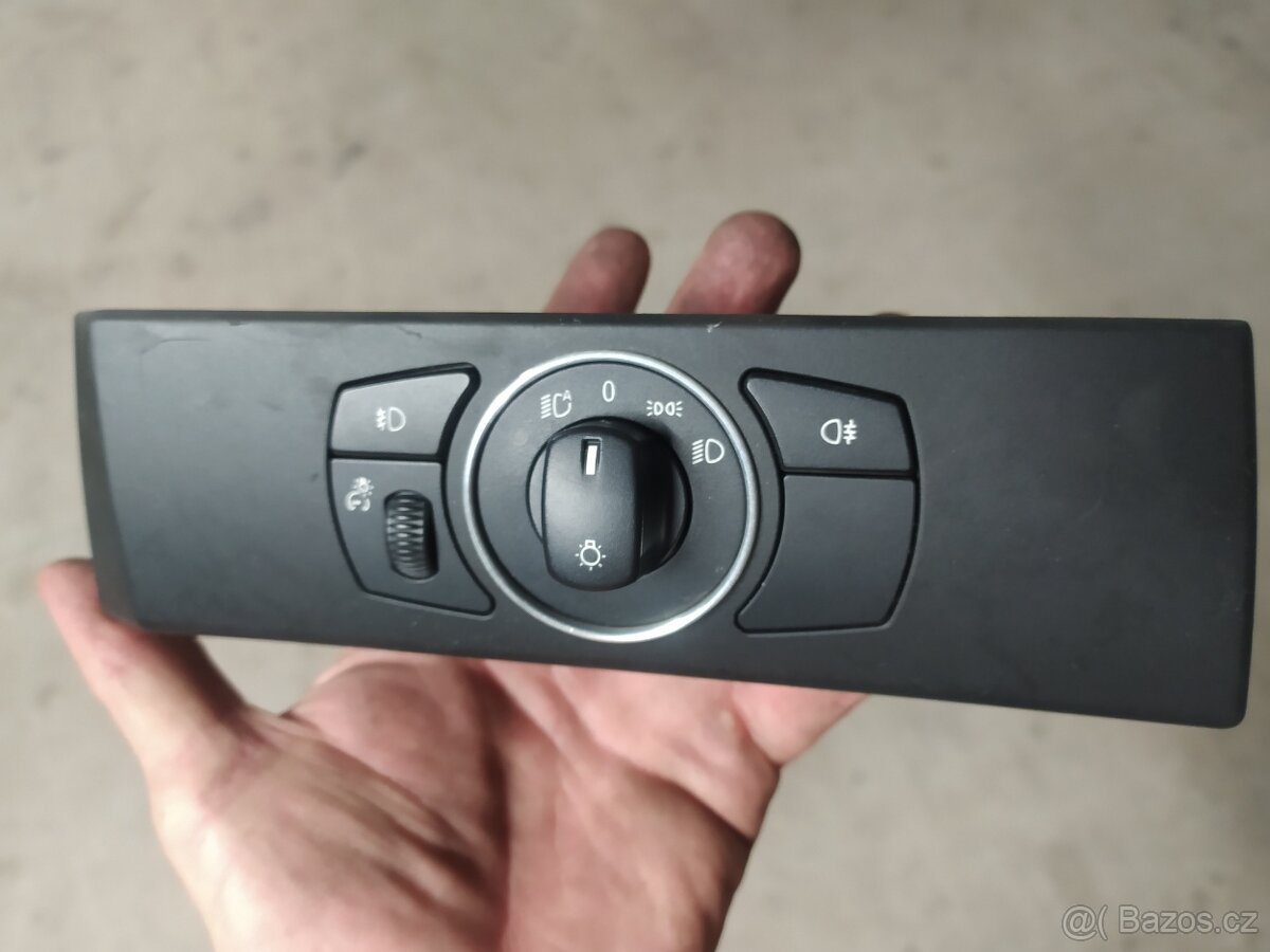 BMW E60/E61 vypínač světel