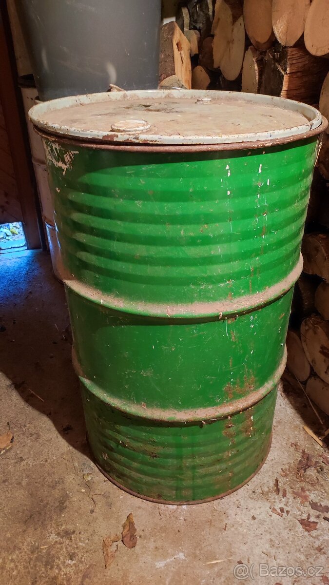 Plechové sudy 200 litrů s víkem