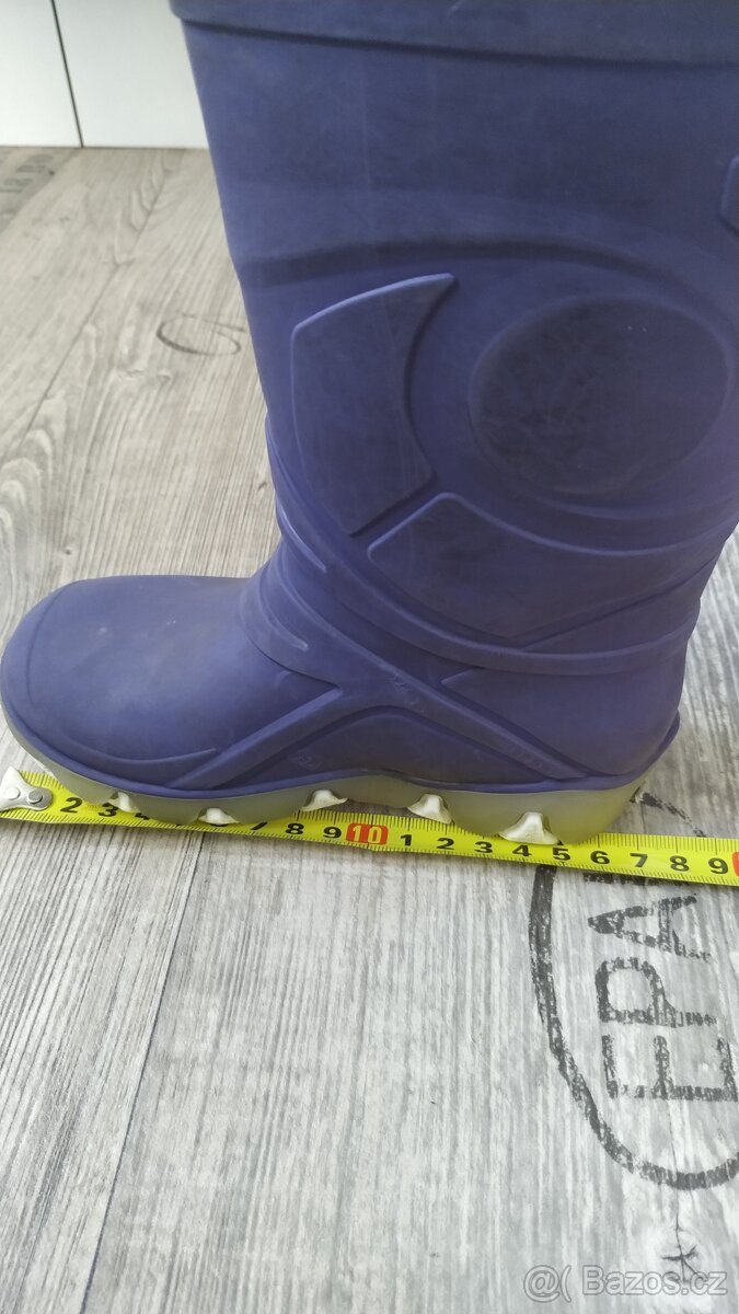 Holinky blikací 24/25