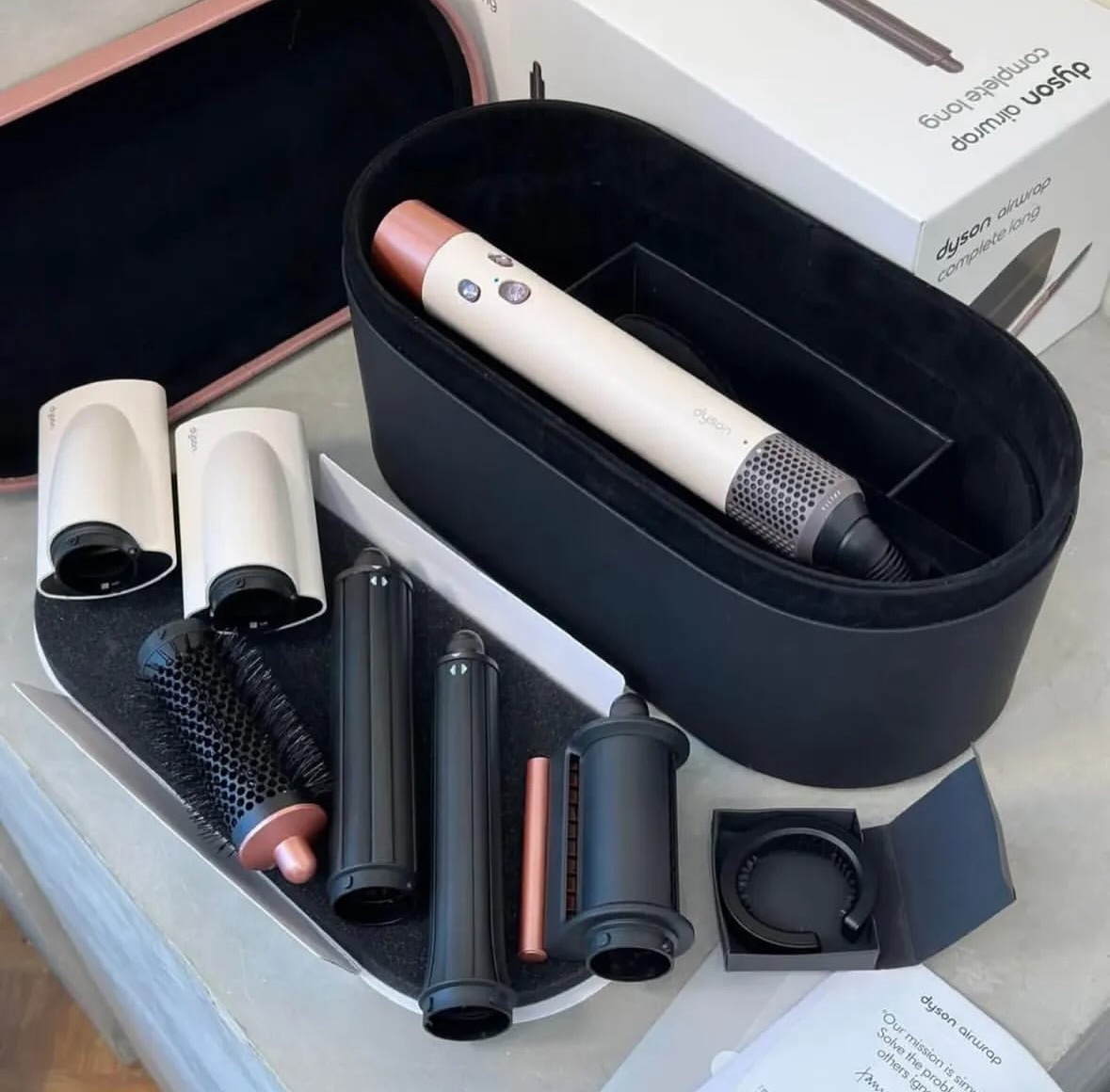 Dyson airwrap ceramic pink/ rose gold