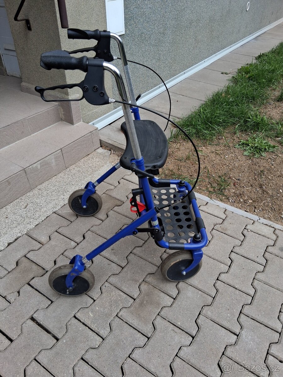 PRODÁNO Choditko pro seniory