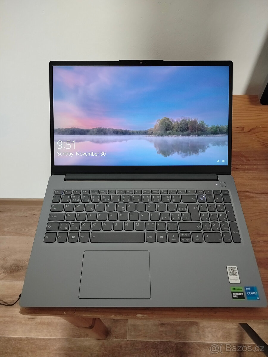 Lenovo LOQ 15IAX9E Luna Grey - RTX 2050, I5 12450HX, Záruka