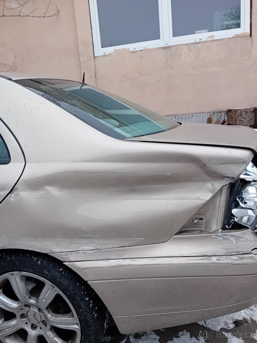 MERCEDES C220 120KW-DILY