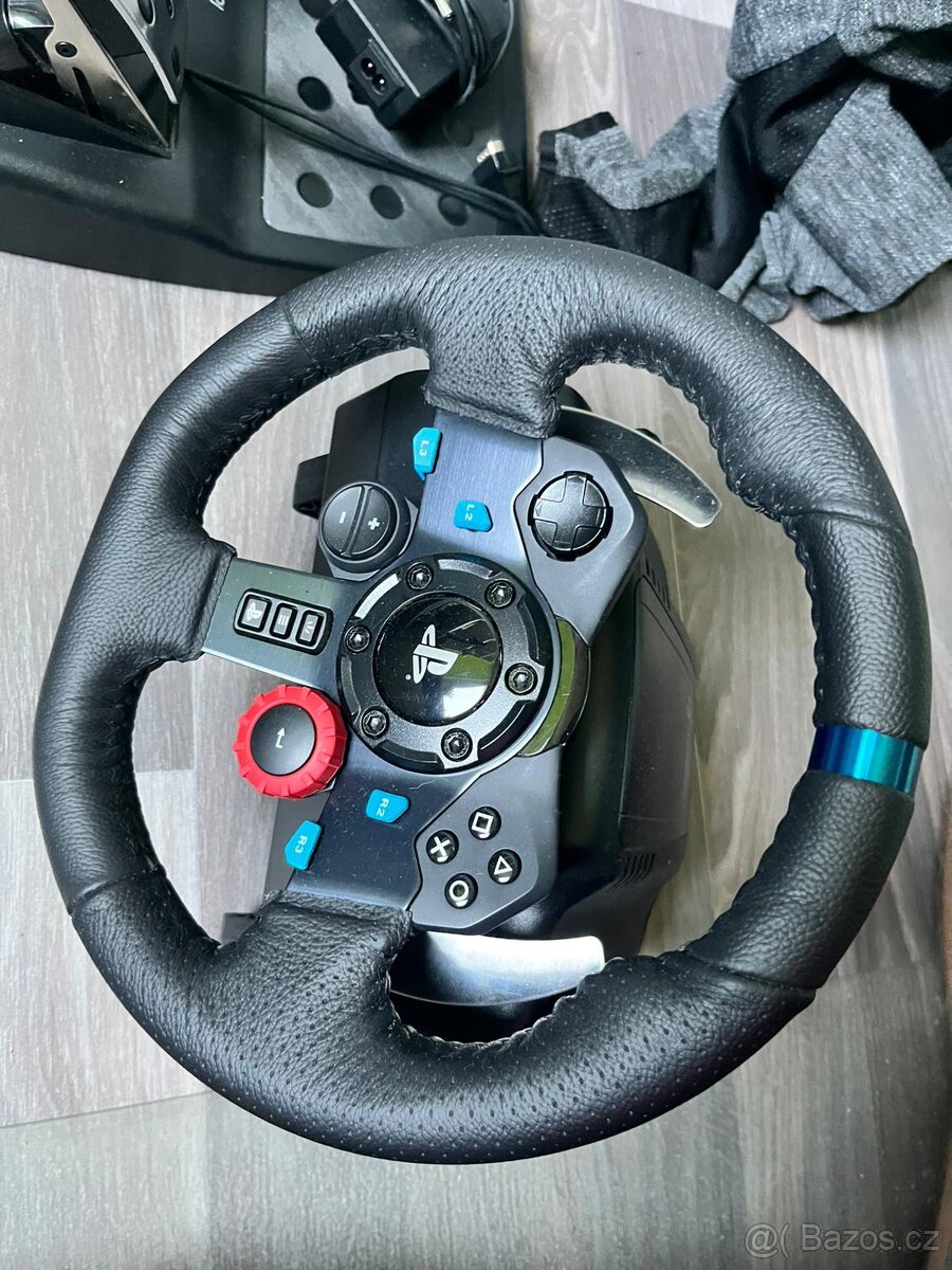 Logitech volant