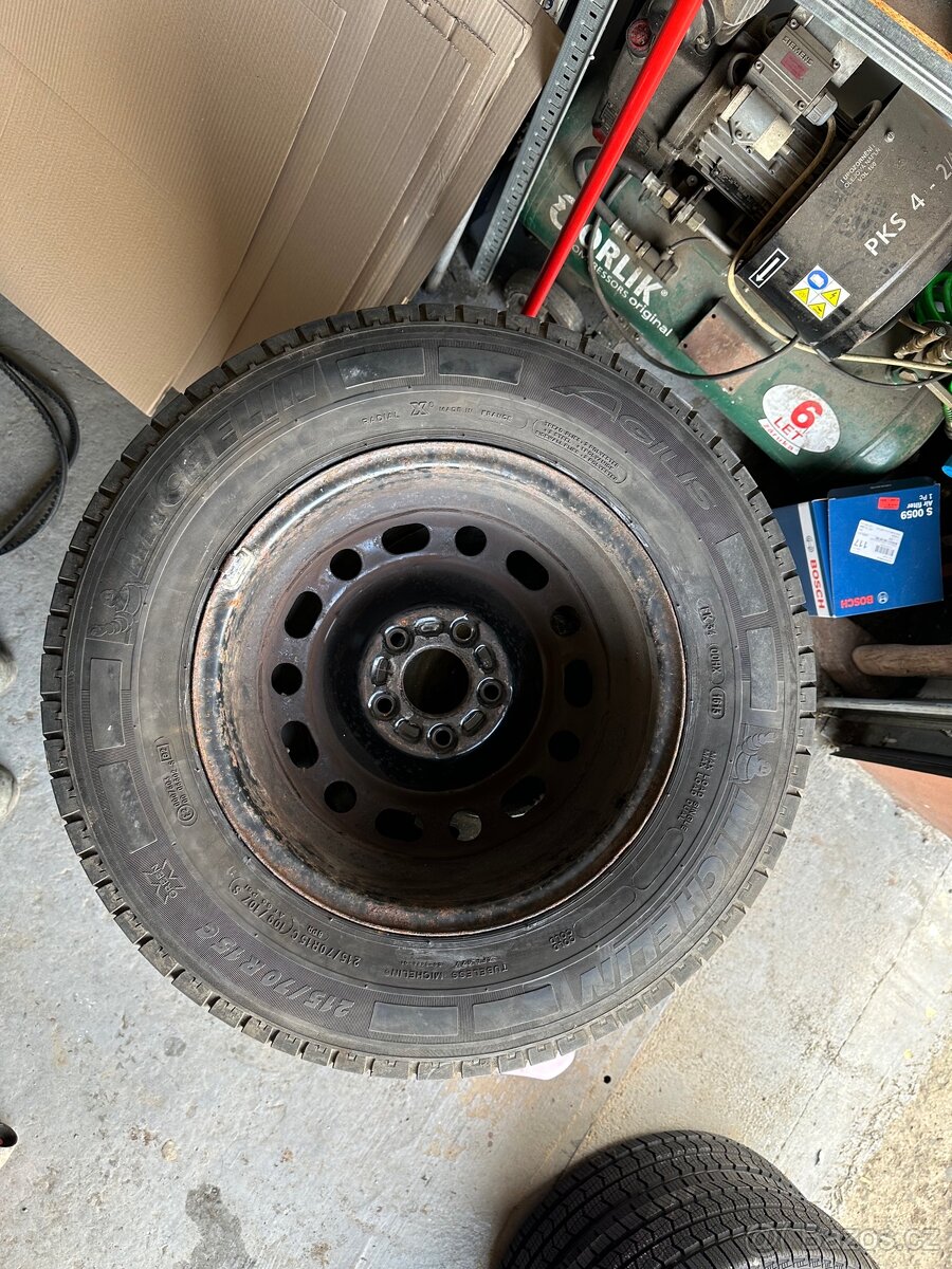 Letní kola 215/70/15C