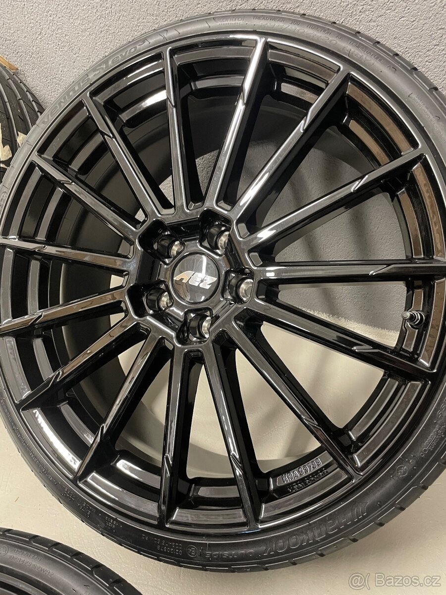 TOP zánovní AEZ Atlanta r20 8.5J 5x112