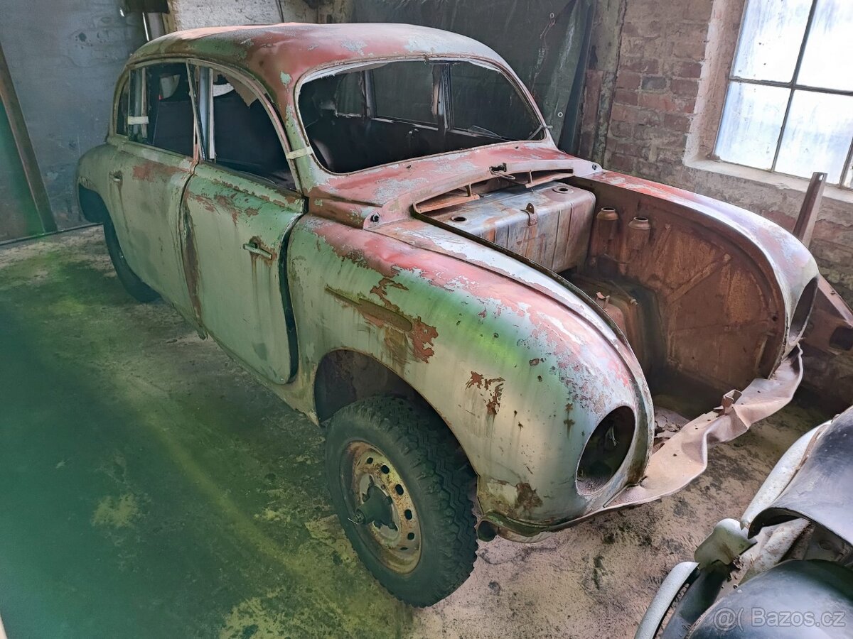 Tatra 600 Tatraplan 1952