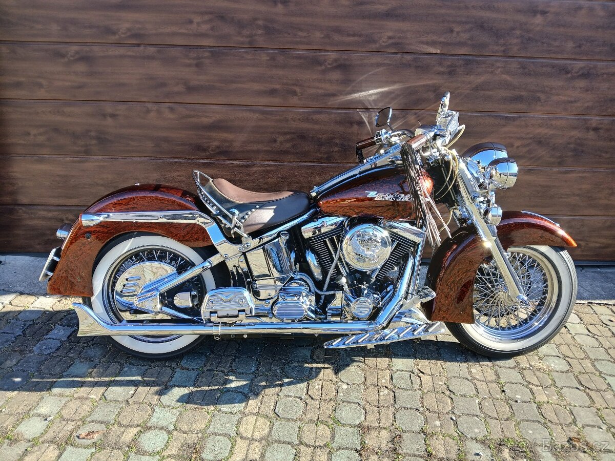Harley-Davidson FLSTN Heritage Softail Nostalgia