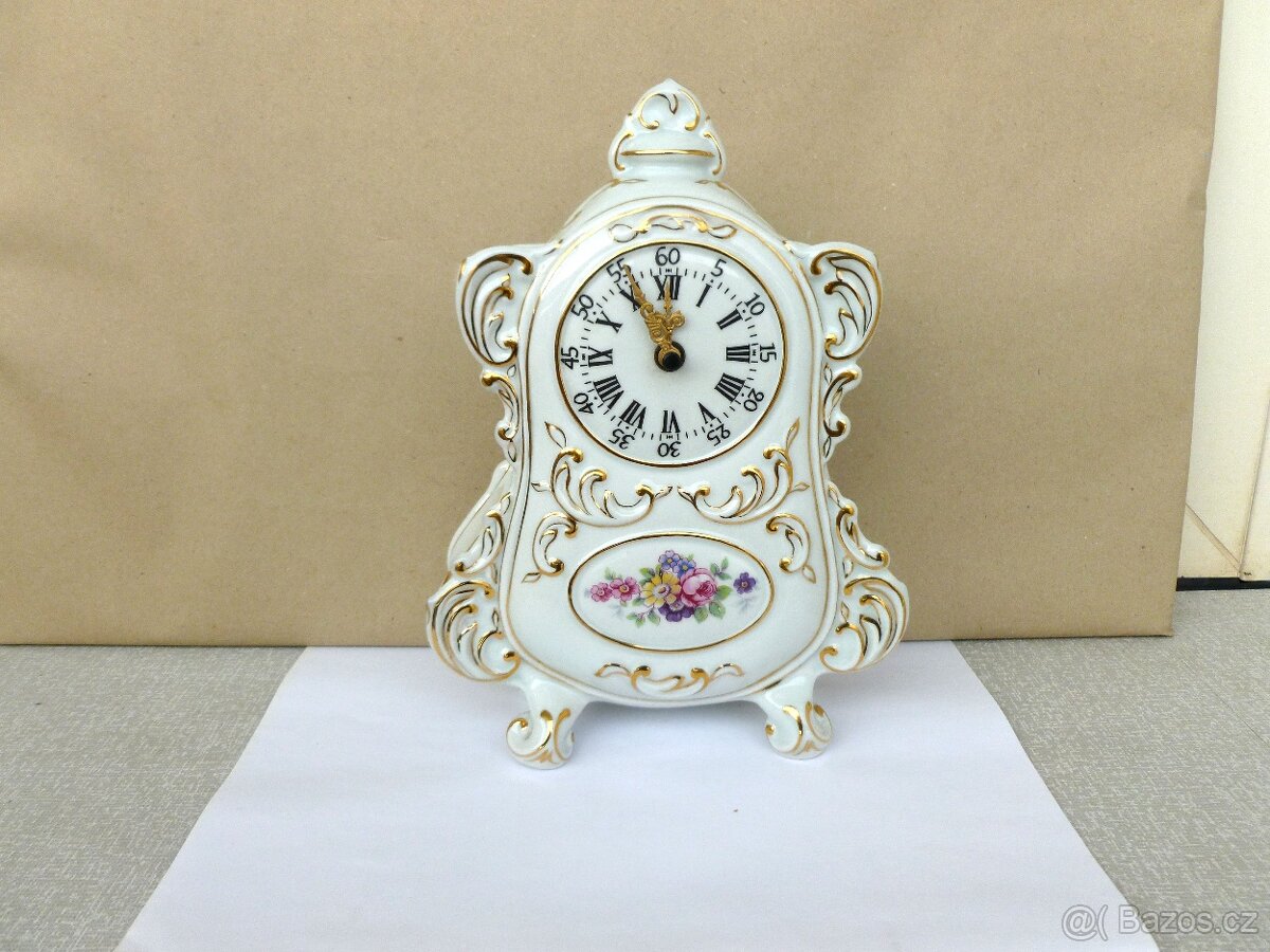 Porcelánové hodiny RoyalDux České Baroko funkční
