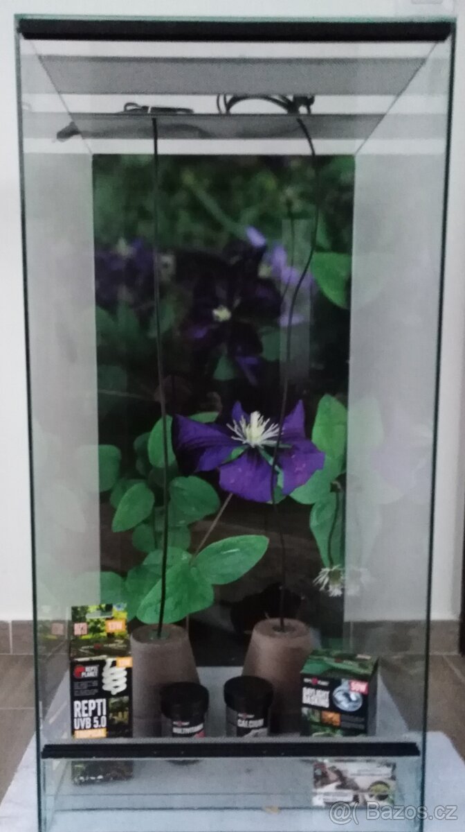 LTerárium pro chameleona , terárium 40x40x100 , polyuretanov