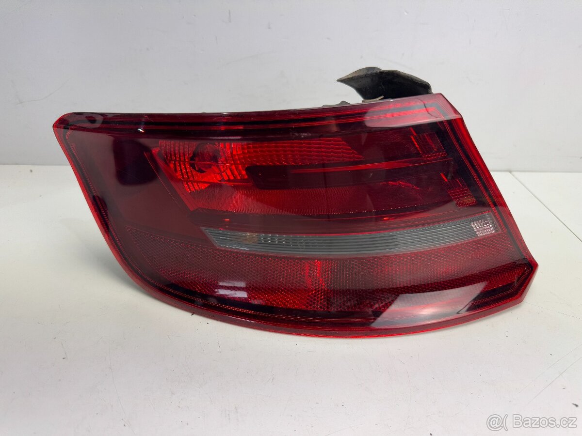 Zadní světlo levé vnější Audi A3 8V Sportback 8V4945095C