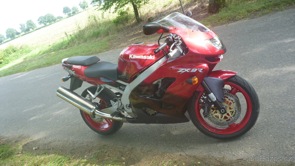 Kawasaki ZX9R