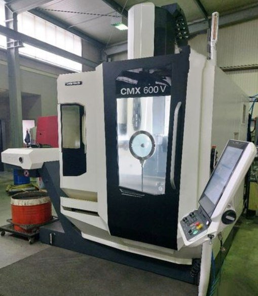 Obráběcí centra - vertikální CMX 600 V