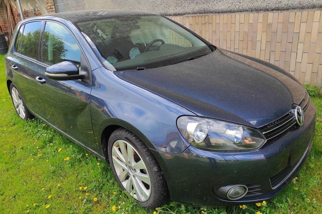 Vůz na náhradní díly VW Golf 6 hatchback 2010 CAVD KWB LC5F