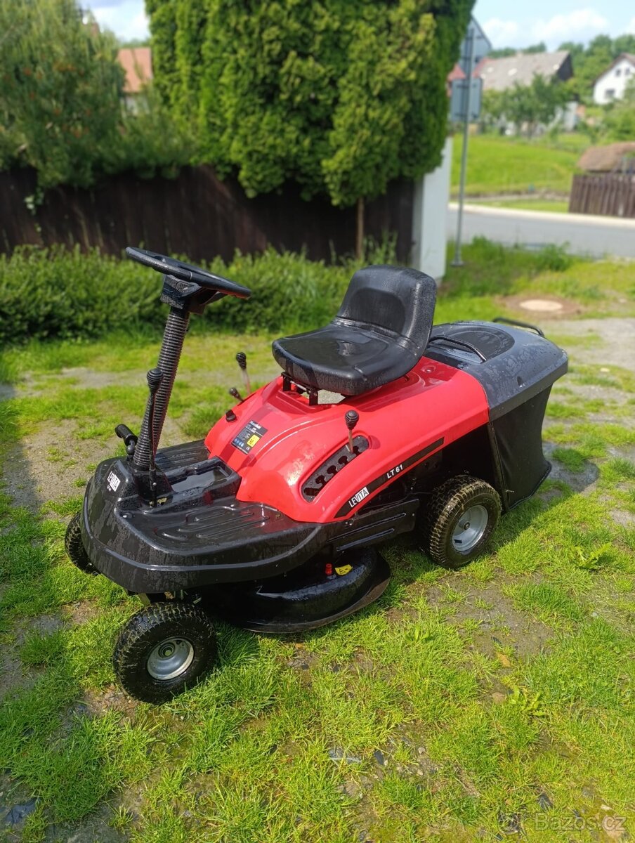 Rider, Traktůrek, Sekačka