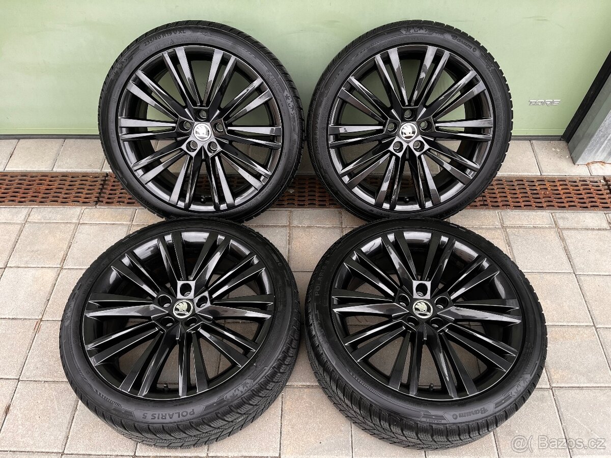 Originál Škoda Canopus 8x19 R19 235/40 R19