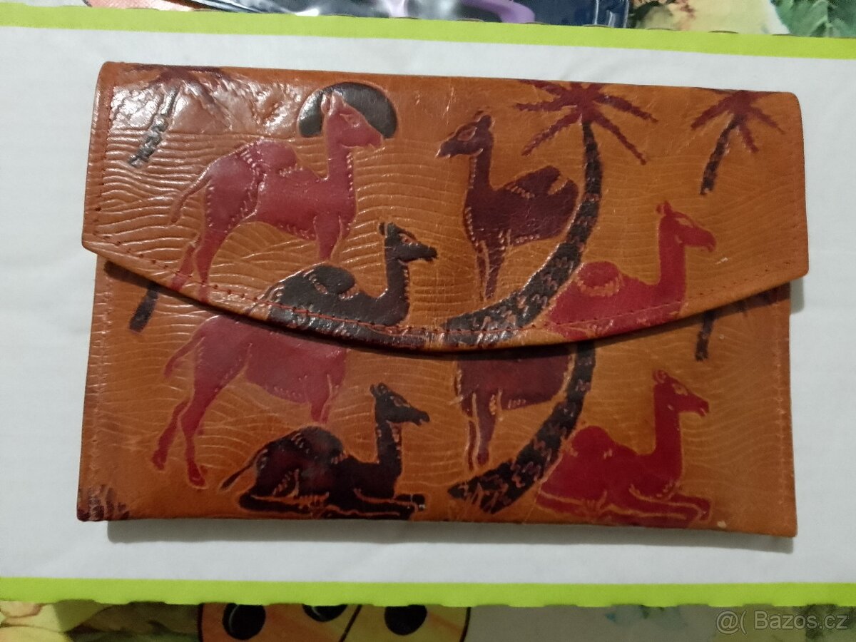 Dámská retro kožená peněženka z Egypta