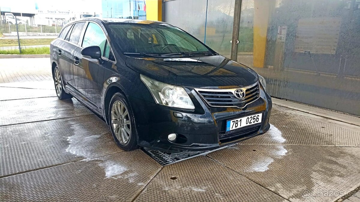 Toyota Avensis 2.2 110kW T27 NOVÁ STK