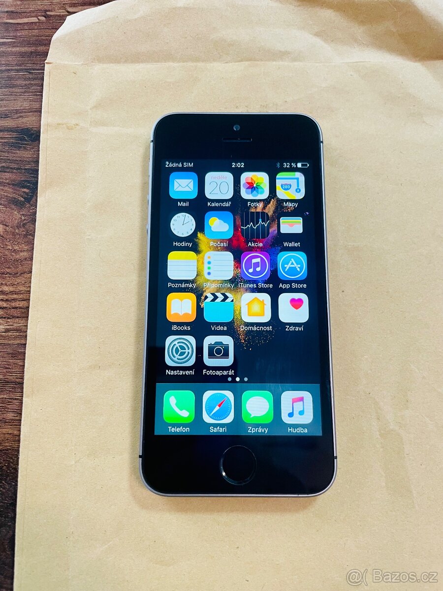 iPhone SE 16GB, iOS 10.2.1