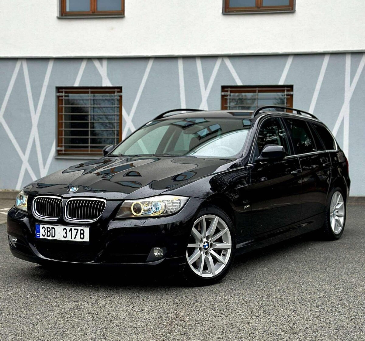 BMW e91 330xd LCI 180kw