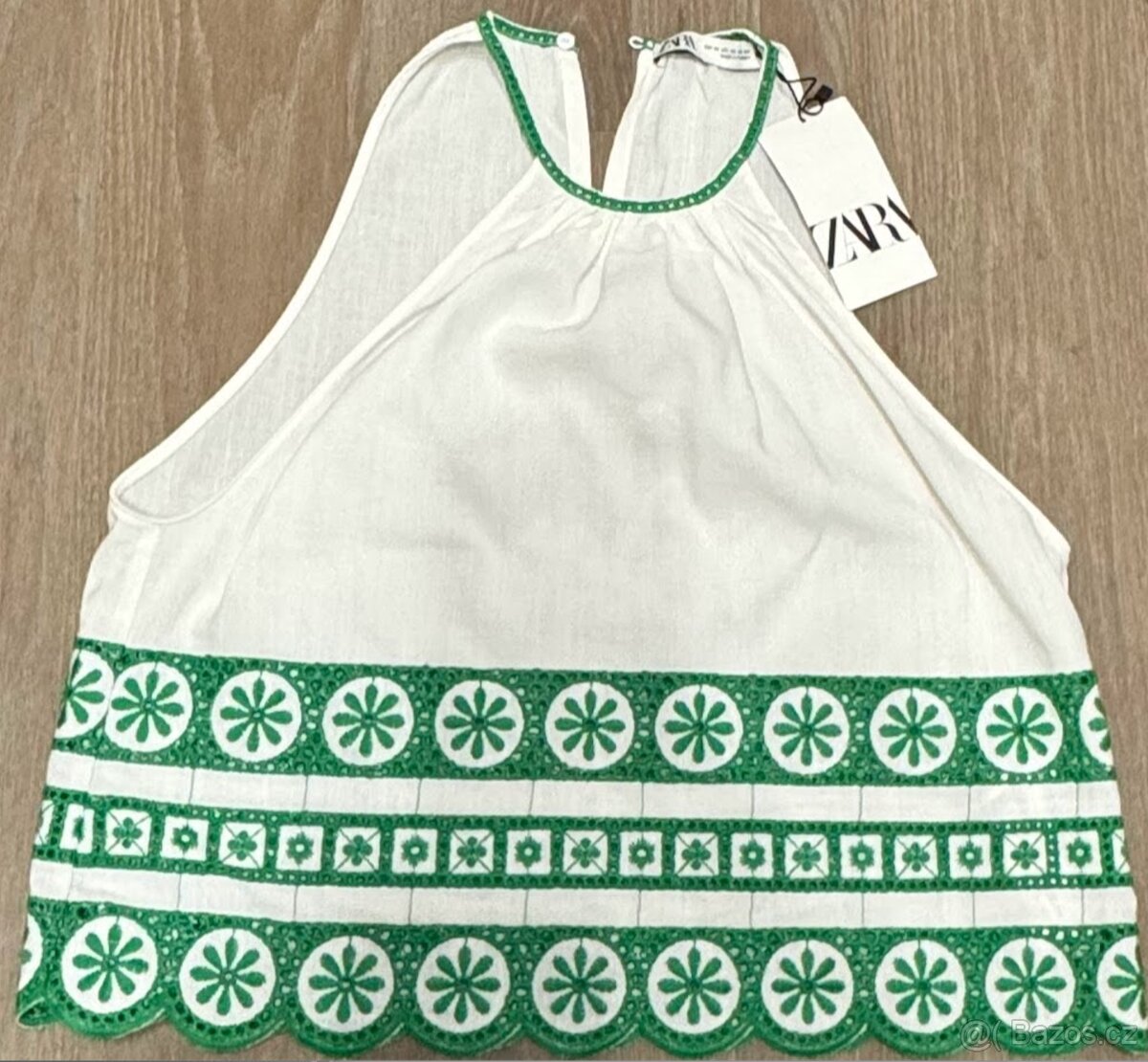 Zara bílý top, vyšívaný. XS