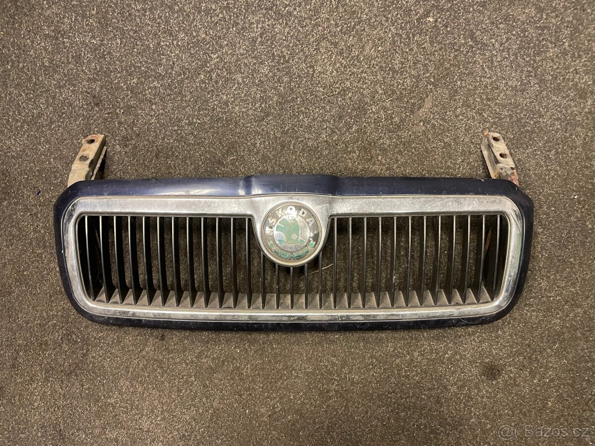 Škoda Octavia 1 přední maska