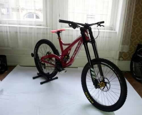 Devinci w. Specialised,Trek, Mondraker,Commencal Sjezdové ko