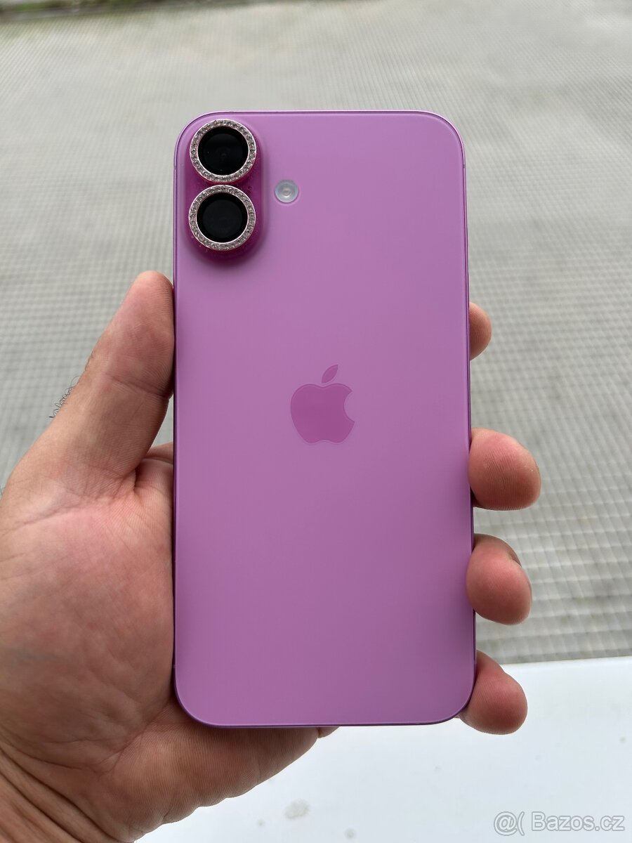 iPhone 16 plus