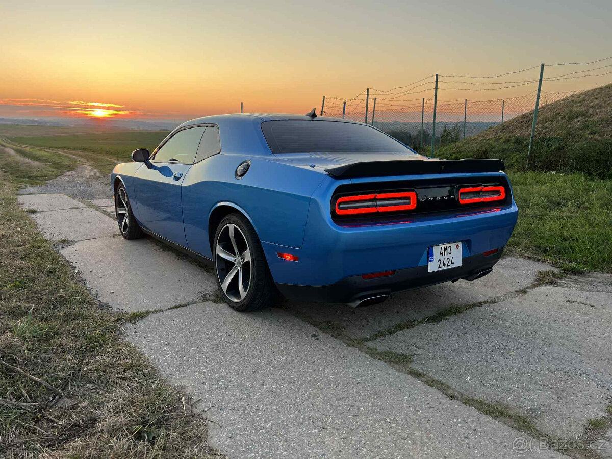 Dodge Challenger Shaker 5.7 HEMI 277kW