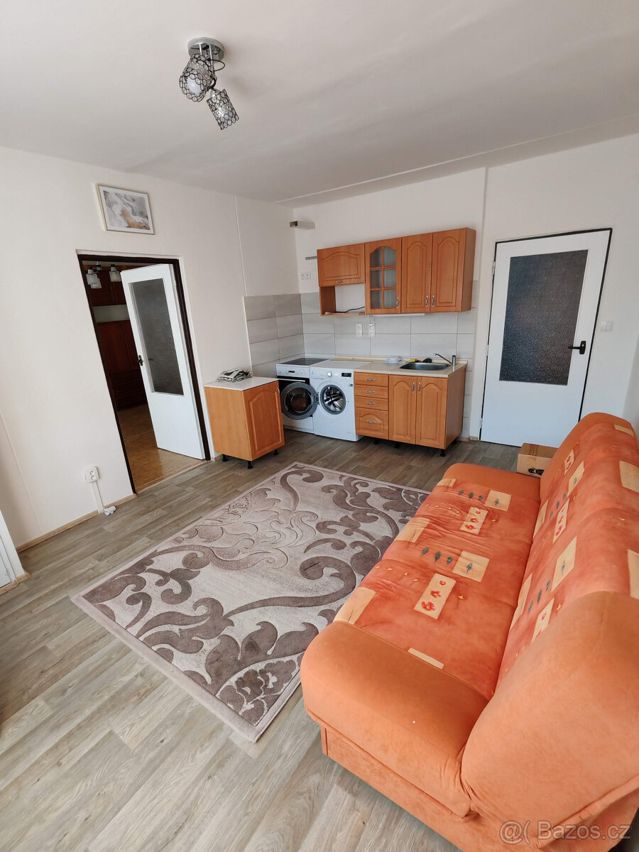 Pronájem bytu 2+kk Hradec Králové, Jungmannova