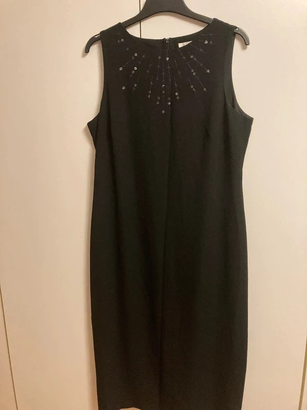 Značkové dlouhé společenské šaty xl