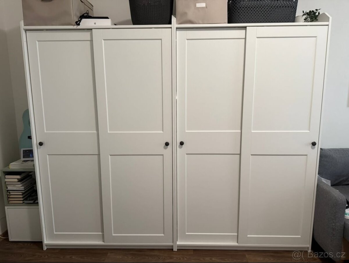 Šatní skříň IKEA Hauga -bílá - 2 kusy k dispozici
