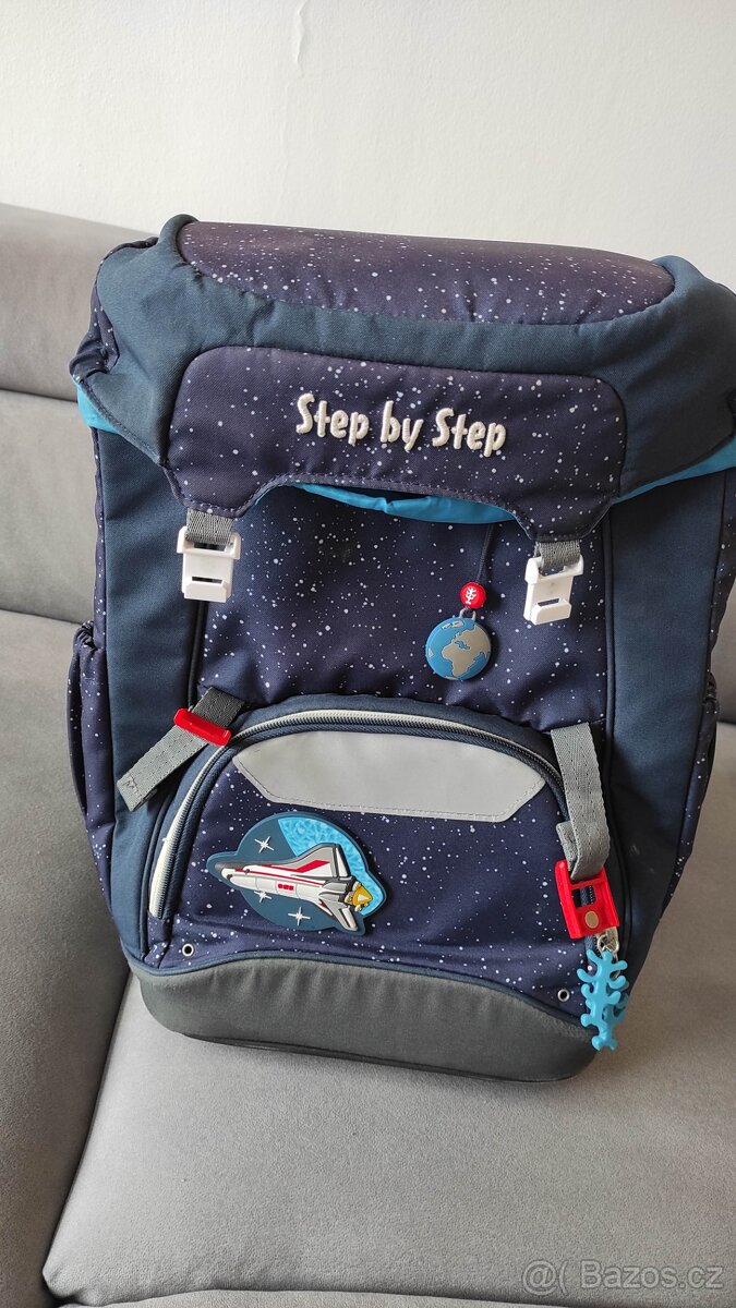 Školní batoh step by step Vesmírná aktovka