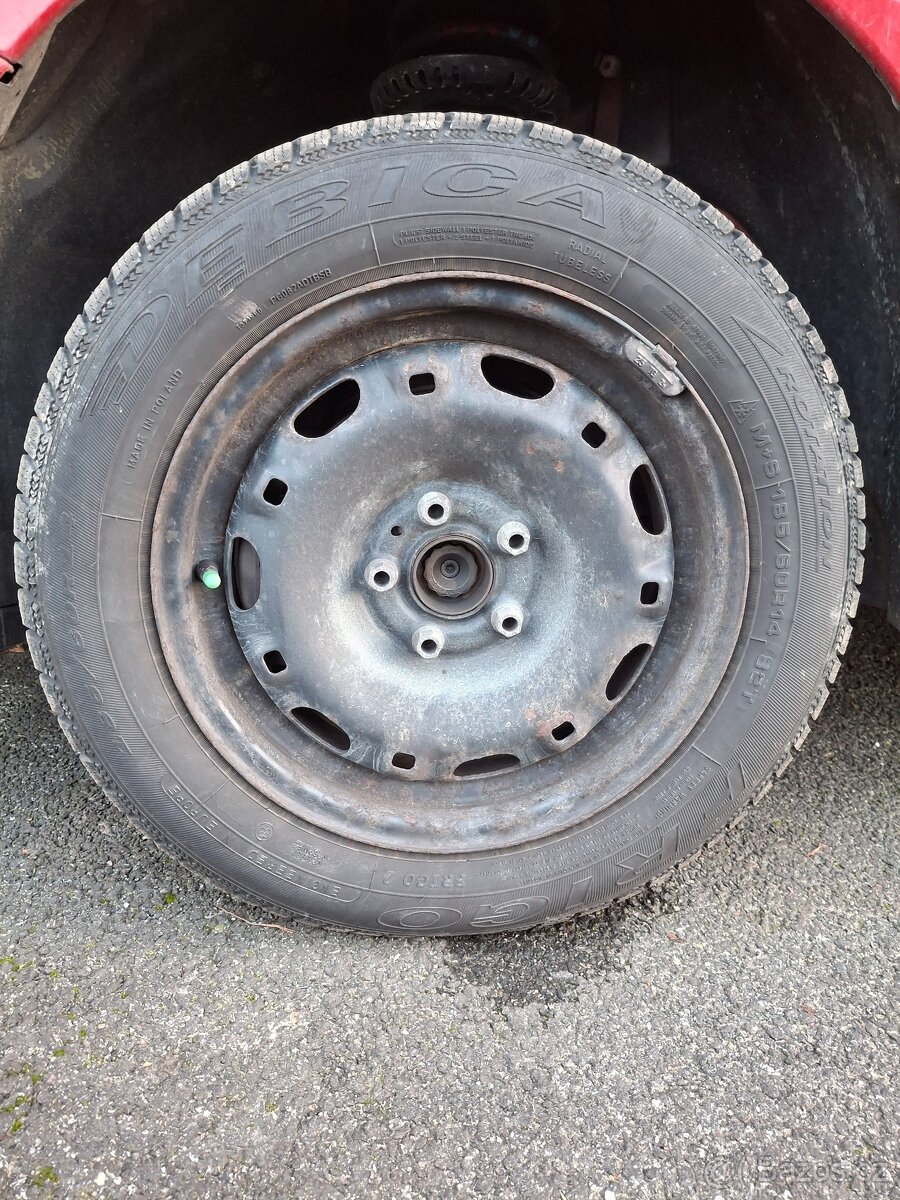 Zimní kola (pneumatiky) 185/60 R14