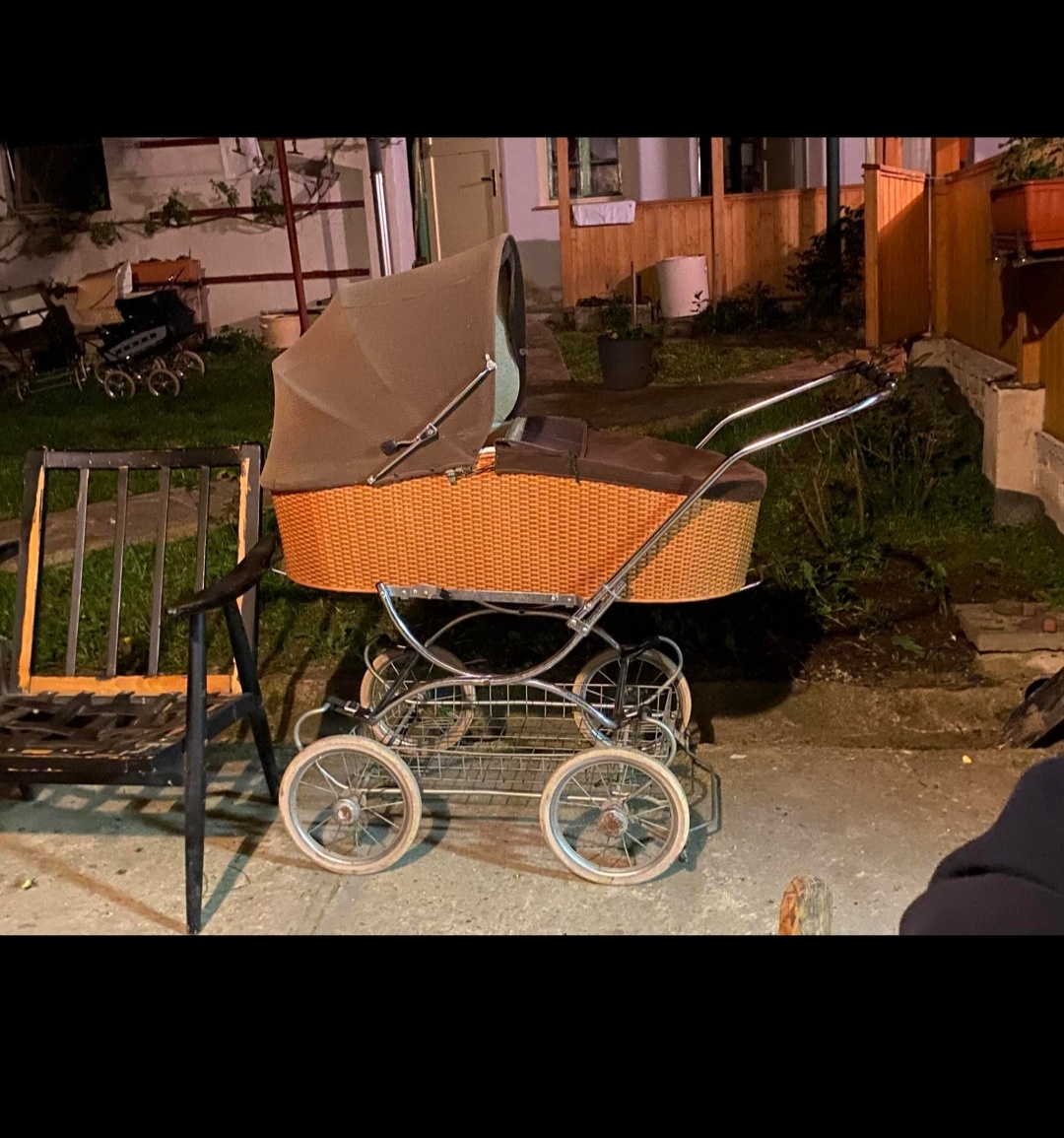 Prodám retro kočárek