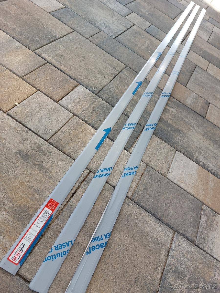 Nové přechodové nerezové lišty (2 ks)