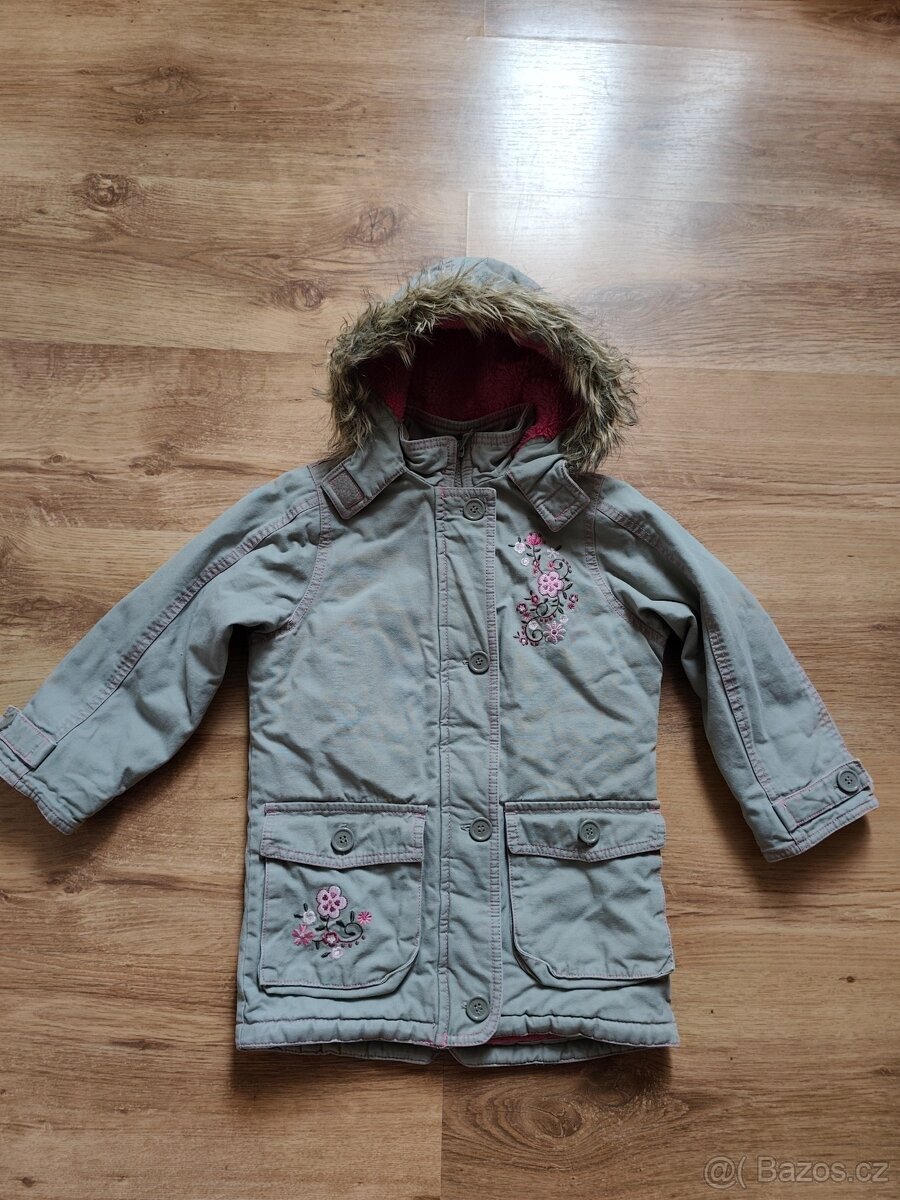 Prodám dětskou bundu Cherokee, vel. 4–5 let, 300 Kč