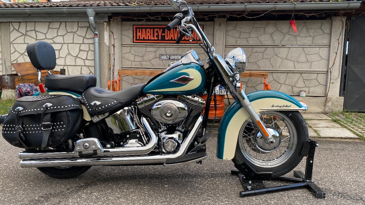 Harley Davidson Softail FLST