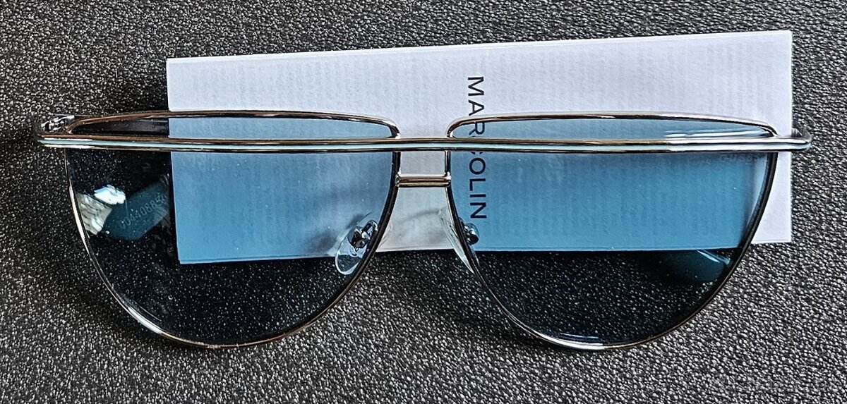 Nové sluneční brýle Guess GU7852