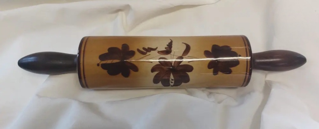 Porcelánový váleček