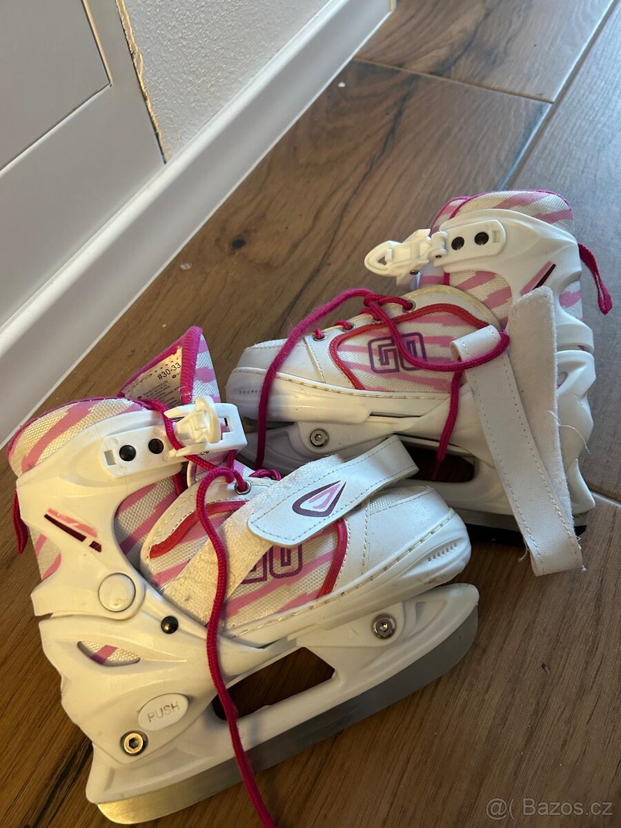 Lední brusle 30-33