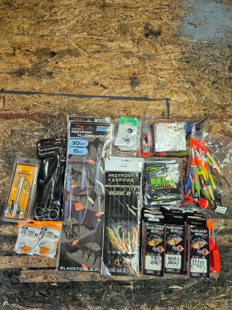 rybářské návazce,peany,háčky,splávky atd.