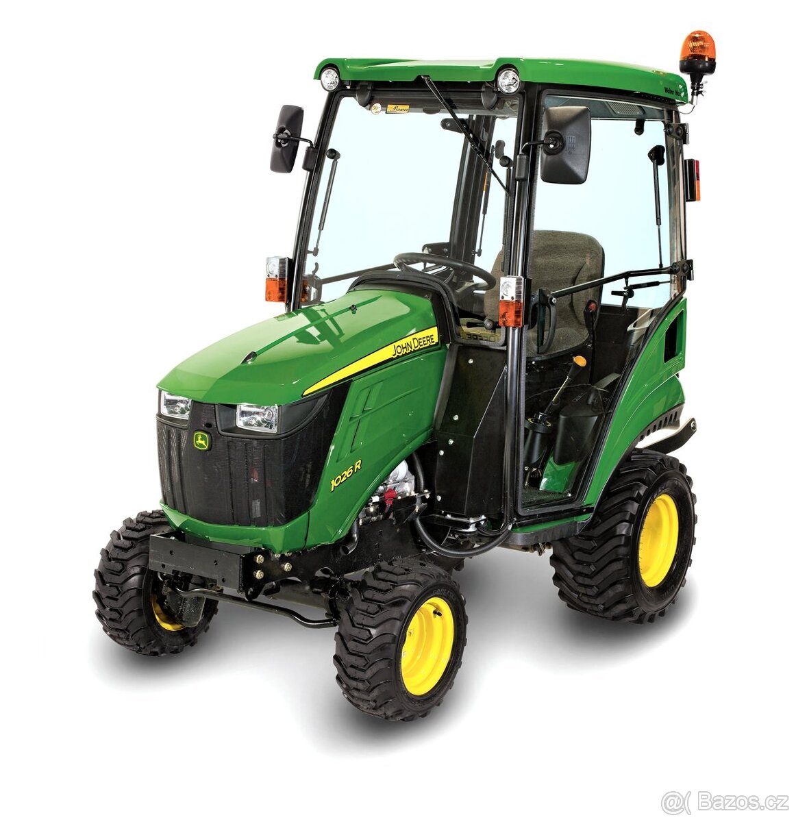 Traktor John Deere 1026R